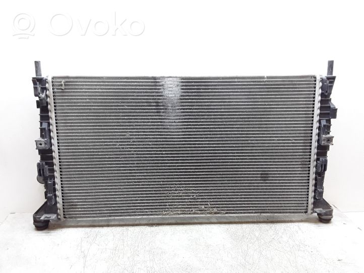 Volvo V50 Radiateur de refroidissement 
