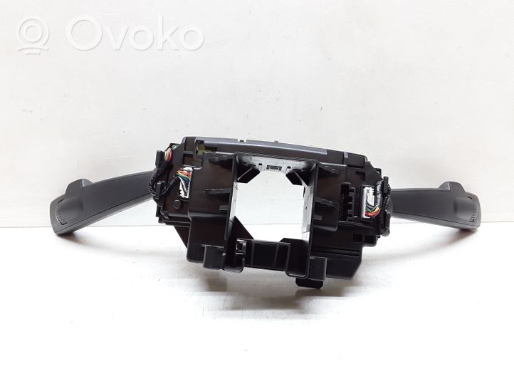 Volvo V40 Leva/interruttore dell’indicatore di direzione e tergicristallo 31327902