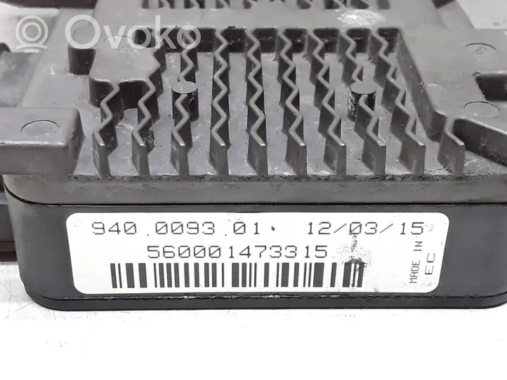 Volvo S60 Coolant fan relay 940009301