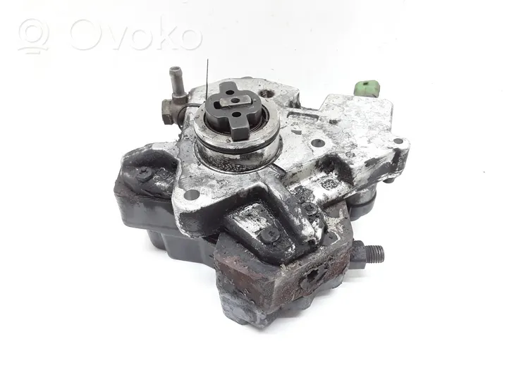 Volvo V70 Polttoaineen ruiskutuksen suurpainepumppu 0445010111