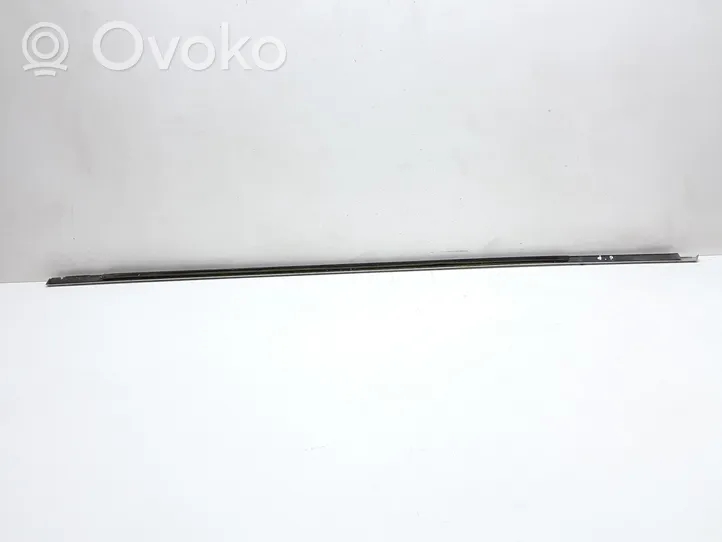 Volvo XC60 Front door glass trim molding 