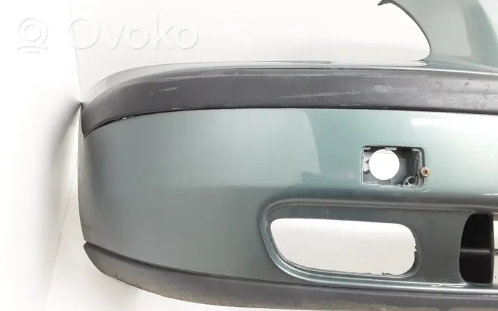 Volvo V70 Front bumper 09484239