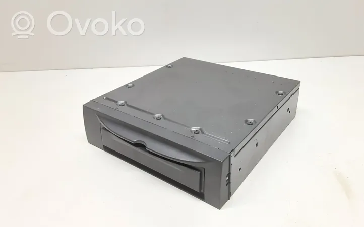 Volvo V50 Navigation unit CD/DVD player 30732907