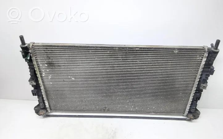 Volvo C30 Radiatore di raffreddamento 3M5H8005RK