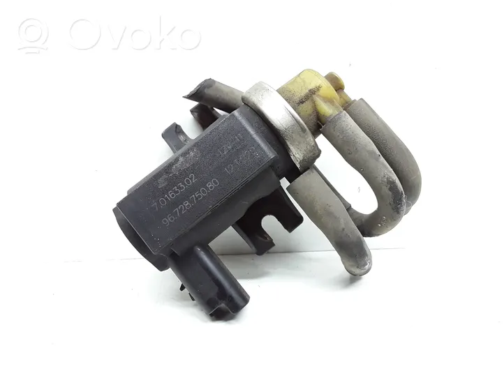 Volvo C30 Turbo solenoid valve 70163302