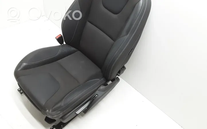 Volvo S60 Priekinė vairuotojo sėdynė 