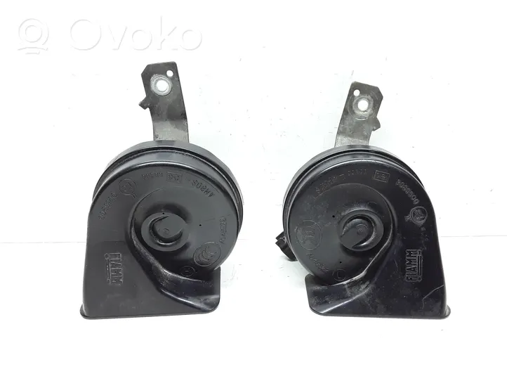 Volvo V70 Signal sonore 08635072