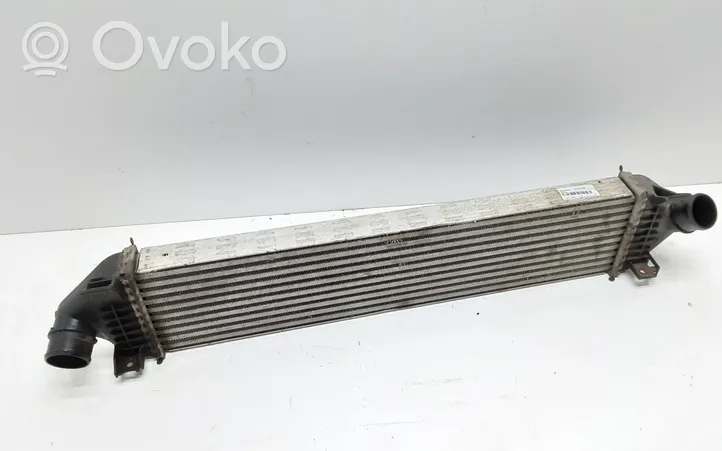 Volvo V40 Välijäähdyttimen jäähdytin 31319168