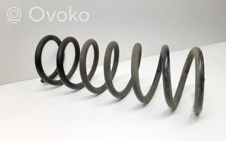 Volvo V40 Muelle espiral trasero 