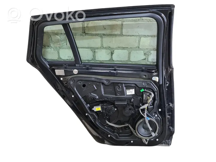 Volvo V60 Rear door 