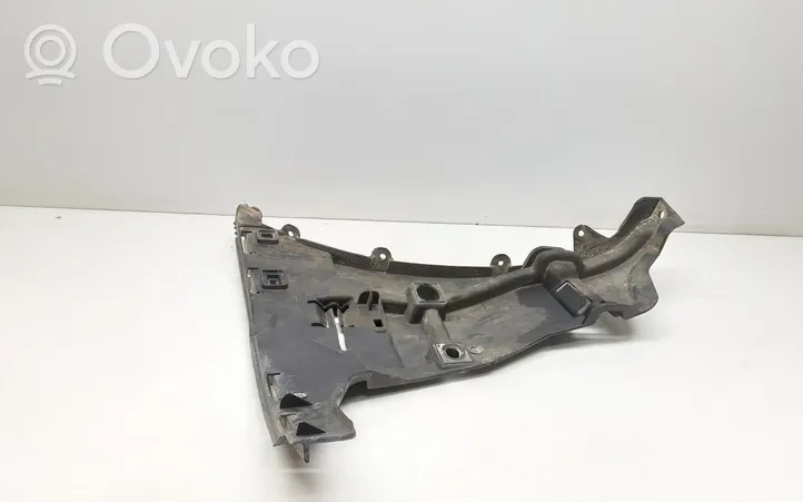 Volvo V70 Front bumper mounting bracket 08693182