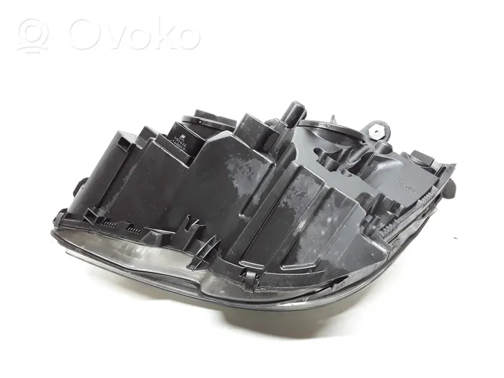 Mercedes-Benz C W204 Phare frontale 030123460400