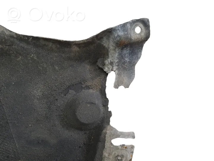 Volvo V60 Engine splash shield/under tray 