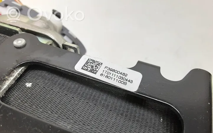 Volvo V60 Front seatbelt P39800482