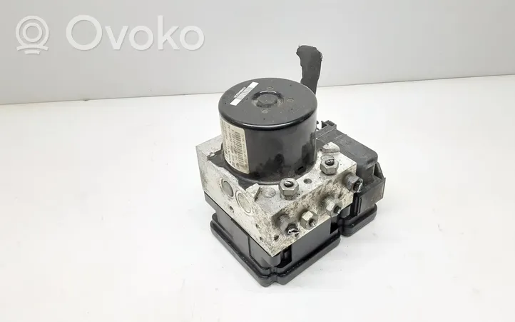 Volvo V70 ABS Pump 30681619