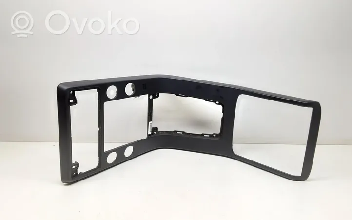 Volvo V70 Rivestimento in plastica cornice della leva del cambio 39859179