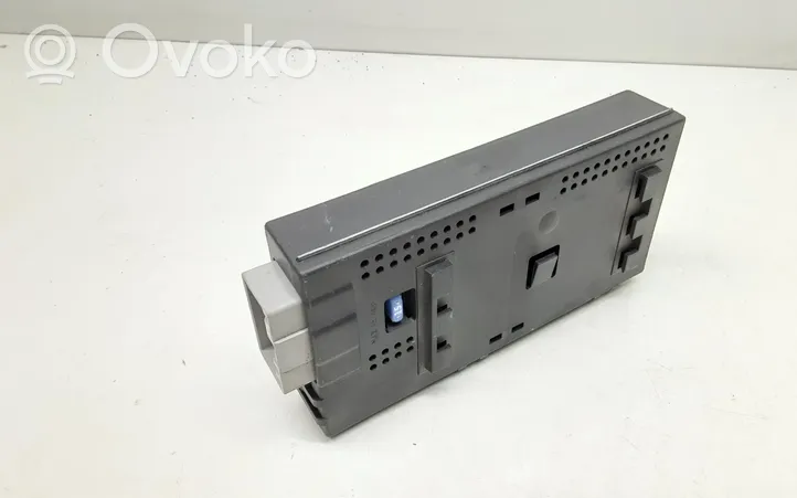 Volvo V70 Module de contrôle crochet de remorque 30716987