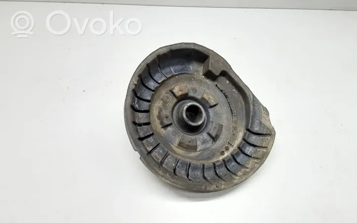 Volvo V70 Molla elicoidale anteriore con cuscinetti in gomma 15431624