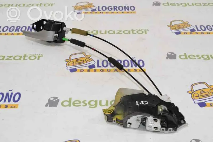 Toyota Prius (XW50) Serratura portiera anteriore 6903047081