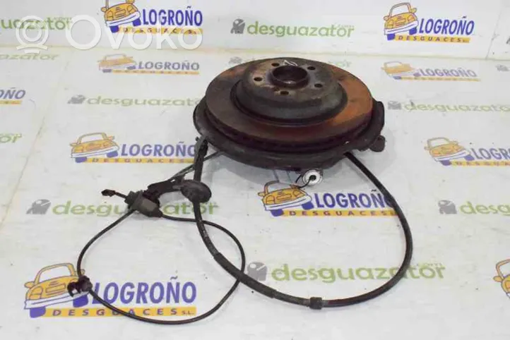 Mercedes-Benz SLK AMG R171 Fuso a snodo con mozzo ruota posteriore A2303505408