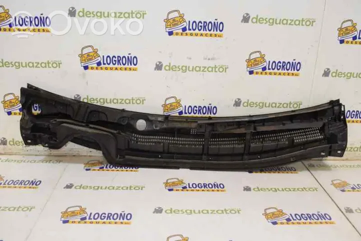 Toyota Prius (XW50) Wiper trim 5578147120