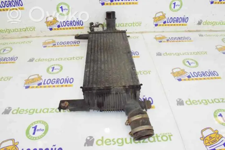 Nissan NP300 Radiatore intercooler 14461EB360