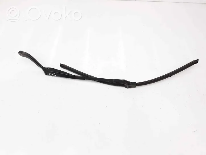 Mercedes-Benz CLS C218 AMG Front wiper blade arm A2118201544