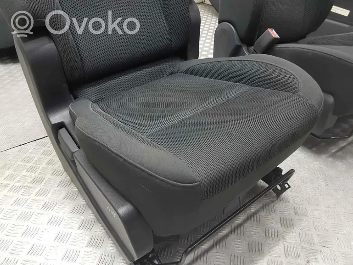 Renault Koleos I Seat set 