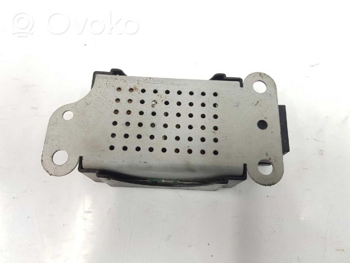 Volkswagen Golf Plus Module unité de contrôle d'antenne 5M0035570B