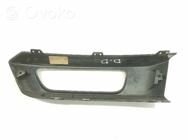 Land Rover Range Rover Sport L494 Grille inférieure de pare-chocs avant LR063045