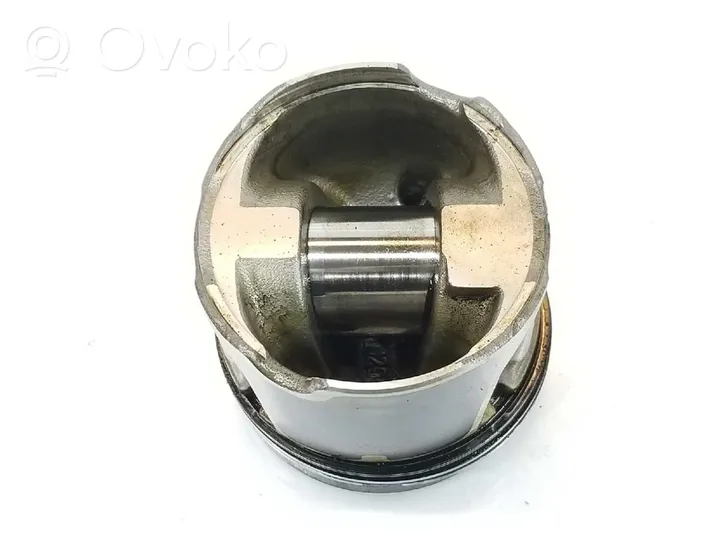 Nissan X-Trail T31 Piston avec bielle 1200000Q0K