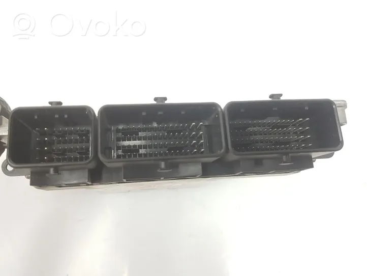 Nissan X-Trail T32 Sterownik / Moduł ECU 237104BD9B