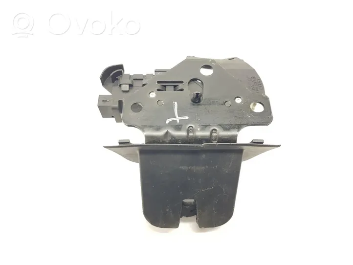 Audi Q7 4M Blocco chiusura del portellone 8P4827505C