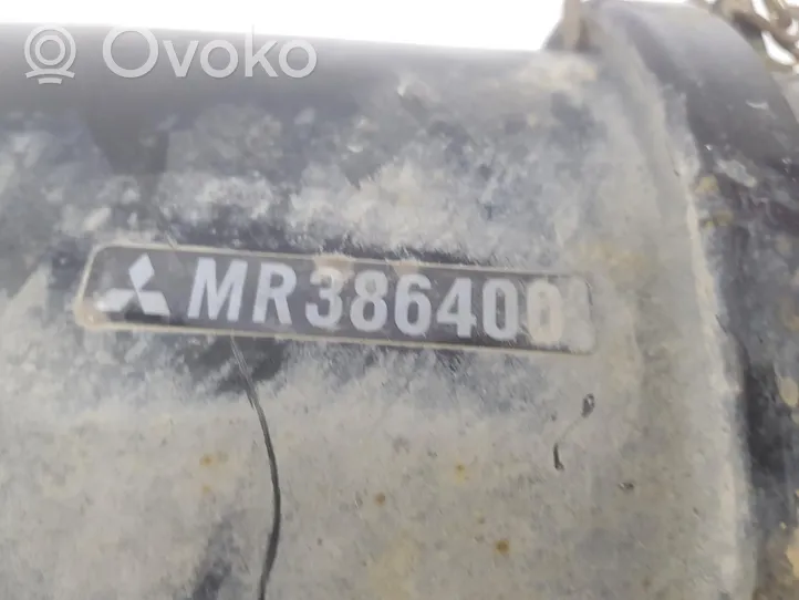 Mitsubishi Montero Obudowa filtra powietrza MR386400