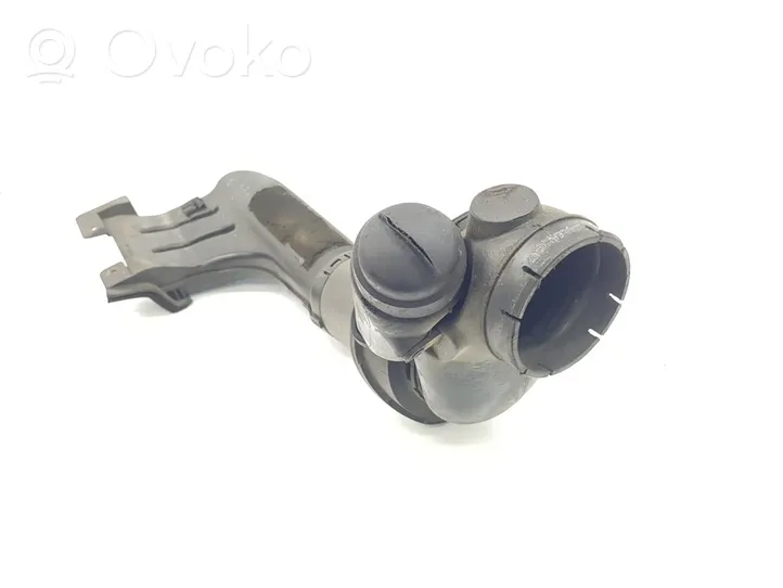 Mitsubishi Montero Conduit d'air (cabine) MR404731