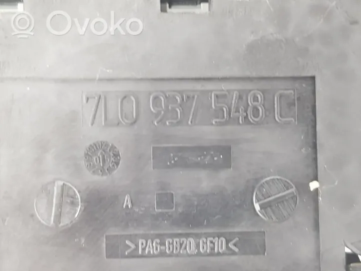 Audi Q7 4M Drošinātāju bloks 7L0937548C