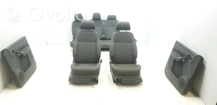 Volkswagen Caddy Seat set 