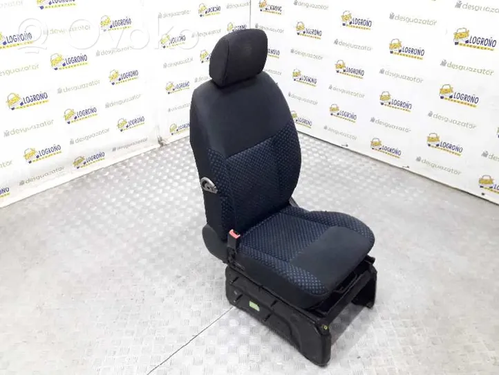 Nissan NV200 Asiento delantero del conductor 