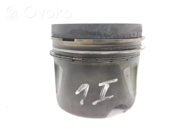 Mercedes-Benz ML AMG W166 Piston with connecting rod A6420307617