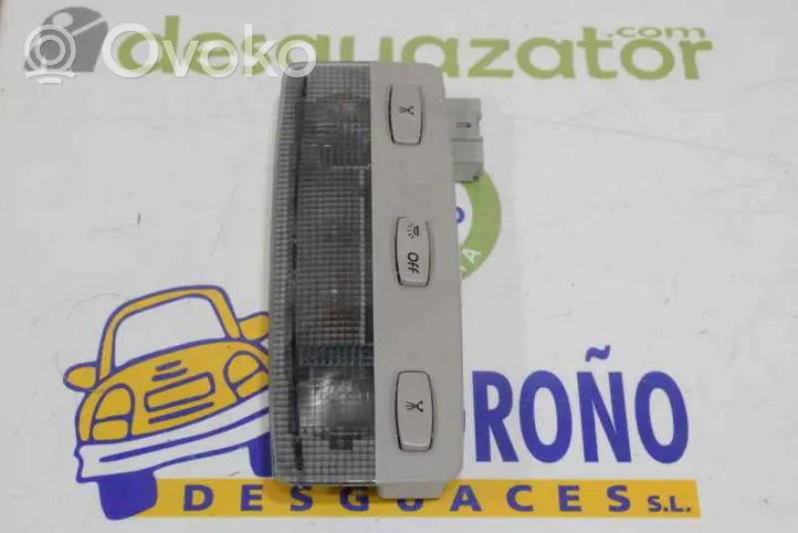 Renault Trafic I Garniture de console d'éclairage de ciel de toit 8200003037