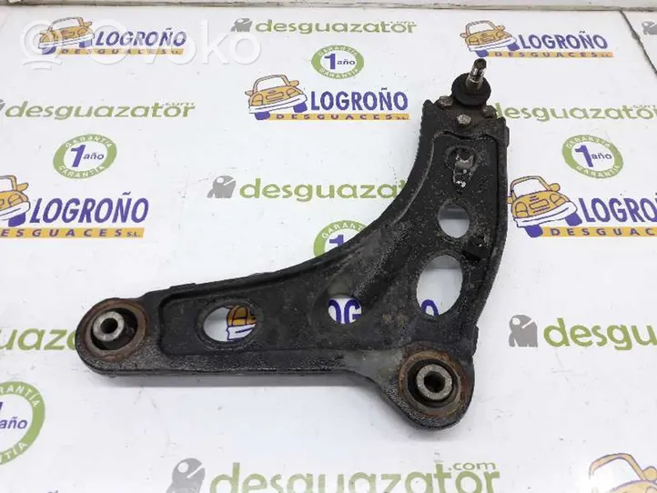 Renault Trafic I Triangle bras de suspension inférieur avant 545058162R