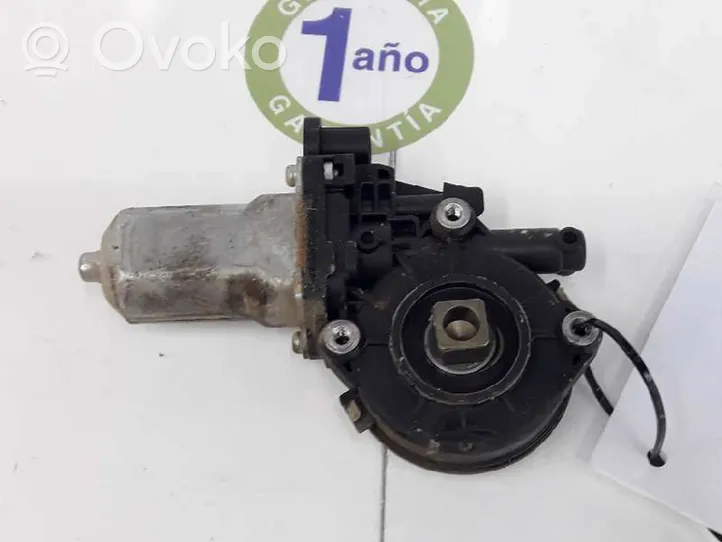 Suzuki Grand Vitara II Etuoven ikkunan nostomoottori 8346065J00