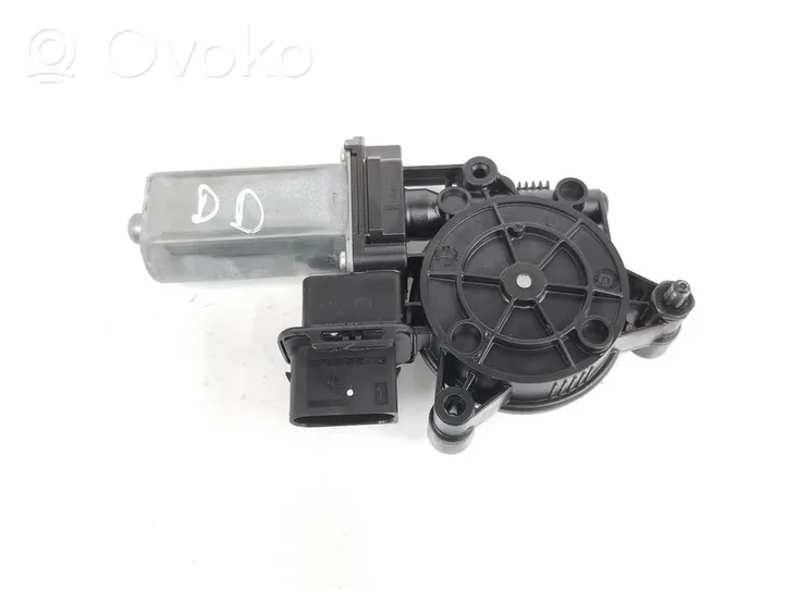 BMW X1 F48 F49 Motorino alzacristalli della portiera anteriore 67627354890