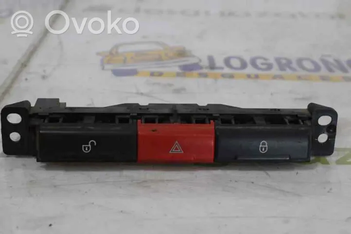 Land Rover Freelander 2 - LR2 Inne przełączniki i przyciski 6H5213D734