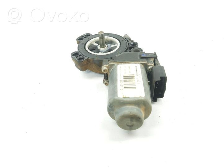 Nissan NP300 Motorino alzacristalli della portiera anteriore 807314X00A