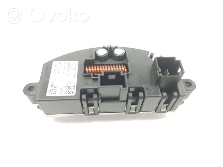 Volkswagen Transporter - Caravelle T6 Heater blower motor/fan resistor 5Q0907521F