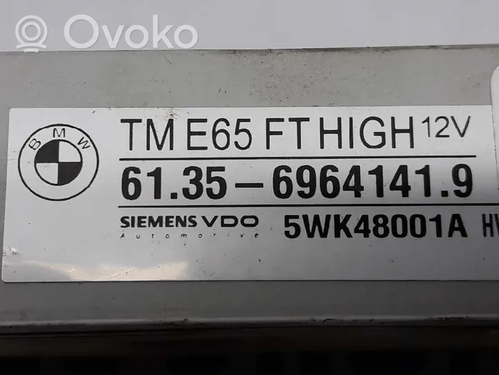 BMW 1 E81 E87 Oven keskuslukituksen ohjausyksikön moduuli 61356964141