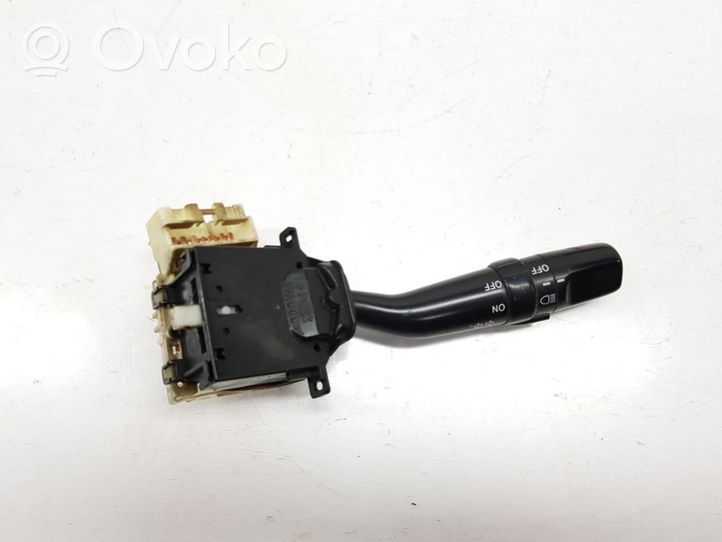 Toyota Land Cruiser (HDJ90) Suuntavilkun vipu 8414020560