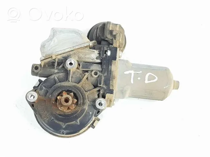 Toyota Land Cruiser (J120) Moteur de lève-vitre de porte arrière 8572075030