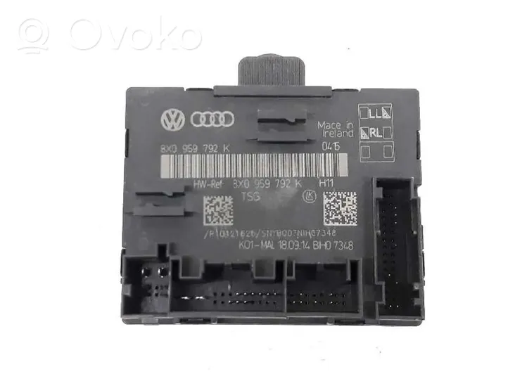 Audi A1 Sterownik / Moduł centralnego zamka 8X0959792K